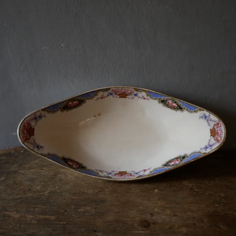 ソーシエール　サルグミンヌサルグミンヌ　ノビリス　月桂樹モチーフ　グリーン ソーシエール サルグミンヌサルグミンヌ ノビリス 月桂樹モチーフ