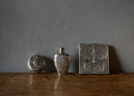 Perfume bottle,  chinoiserie