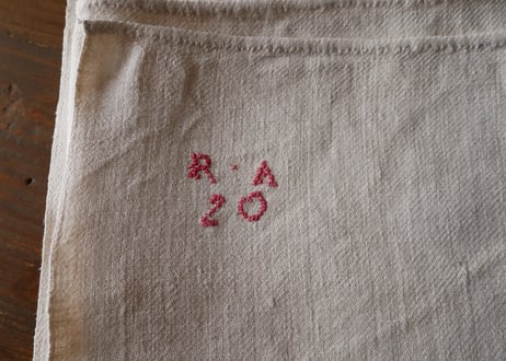 フランスアンティーク　リネン　イニシャル刺繍