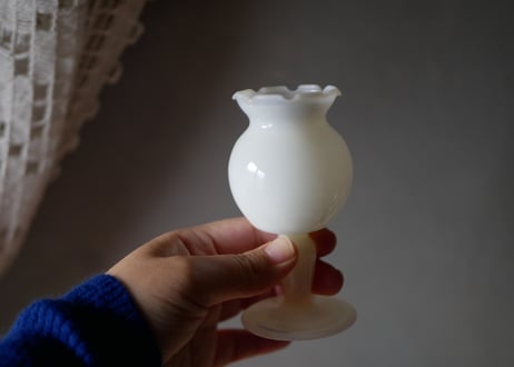 訳あり　オパリン　プチフラワーベース　フランスヴィンテージ　ヴィンテージ　ブロカントのある暮らし