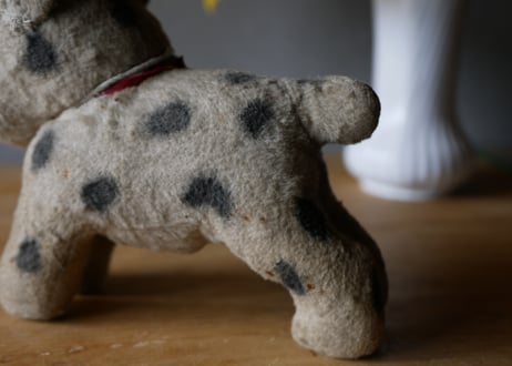 ドット柄のワンちゃん　犬　アンティークトイ　ぬいぐるみ　フランスアンティーク
