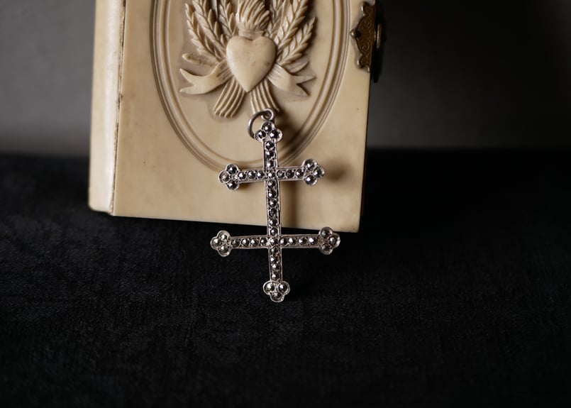 ロレーヌ十字 フランスアンティーク マルカジット 純銀 シルバー