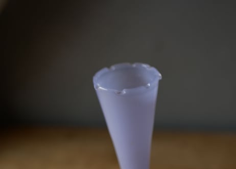 no.3 　オパリンガラス　フラワーベース　フランスヴィンテージ　ブロカントのある暮らし