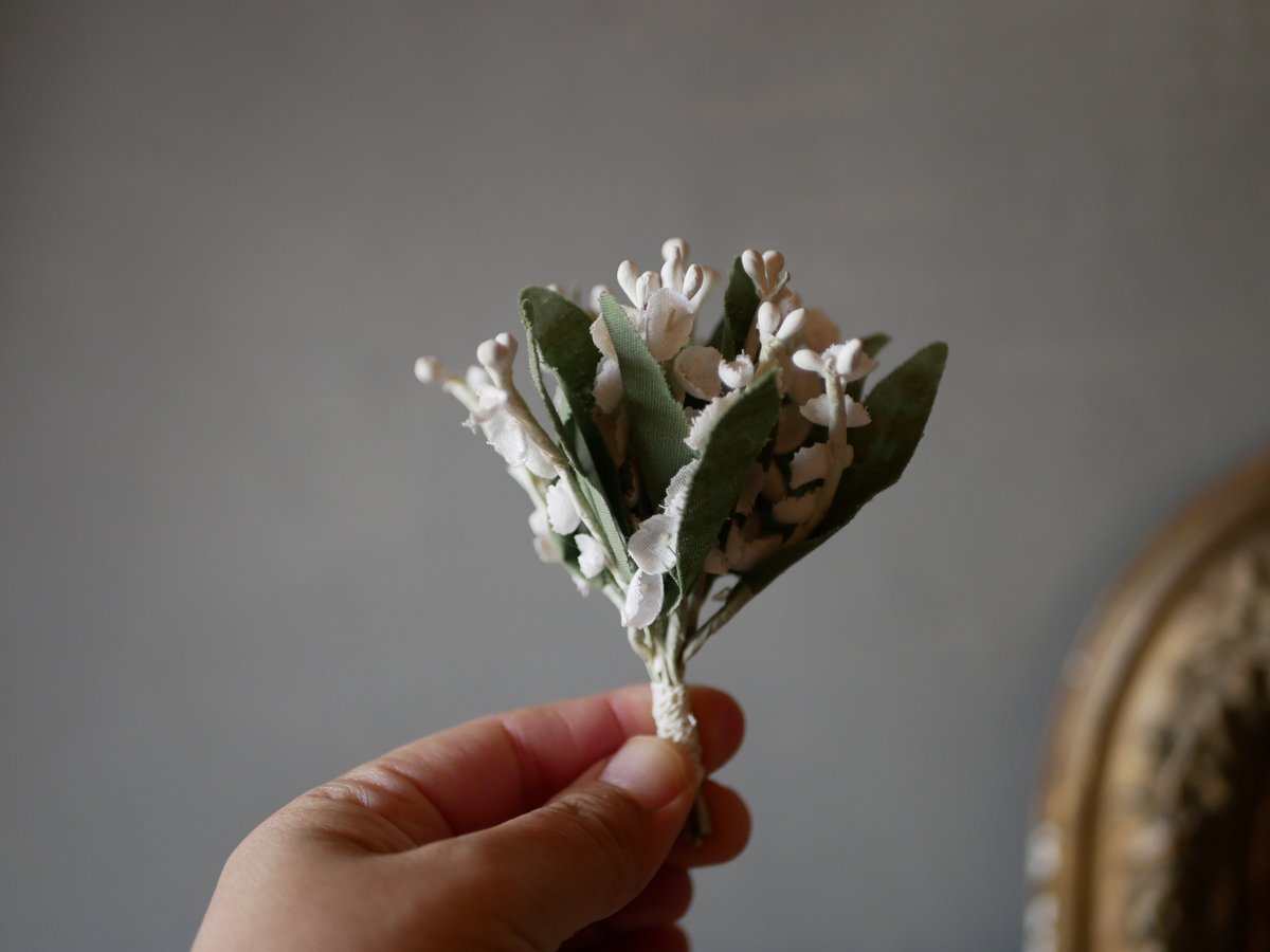 フランスアンティーク　布花　ブーケ フランスの古い布花・白いお花のブーケ その他素材 petiteboite
