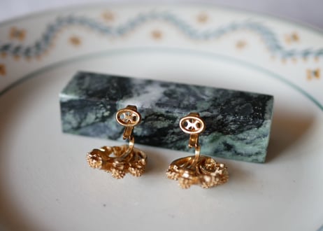 mimosa earrings, CROWN TRIFARI GOLD
