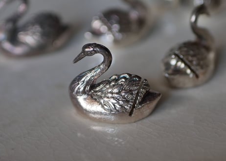 Swan card Holder