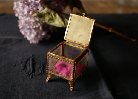 jewelry case, Cathédrale