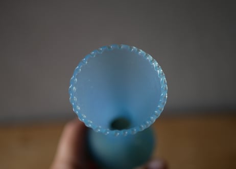 スカイブルー　オパリンガラス　フランスアンティーク　ヴィンテージ
