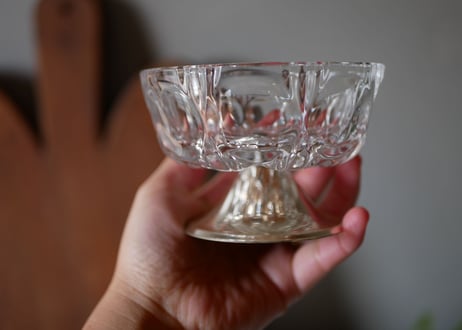 no.2 glass holder