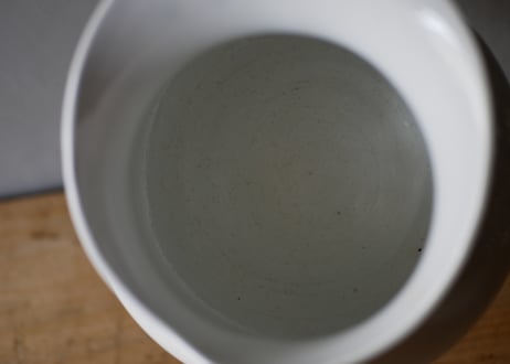 白地のピシェ　リュネヴィル　水差し　花器　フランスアンティーク　アンティークのある暮らし
