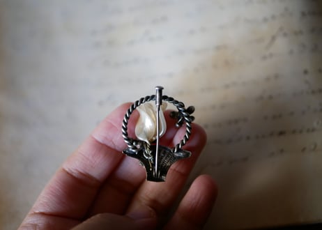 シルバー パニエのブローチ FRANCE antique BROCANTE vintage