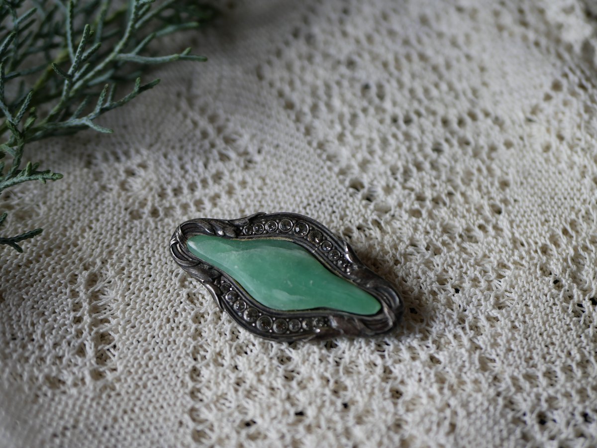 翡翠 ブローチ アンティーク 翡翠 アンティークブローチ アンティークアクセサリー ブロカントの