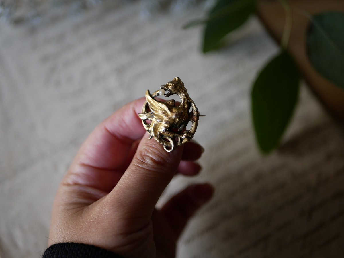 FIX グリフォン アンティークブローチ フランスアンティーク | mamantique