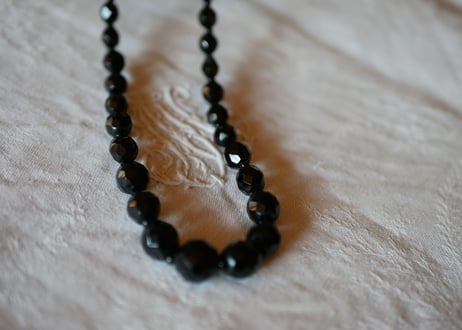 フレンチジェット　ガラスのネックレス　①french jet glass necklace