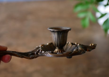 Candle holder