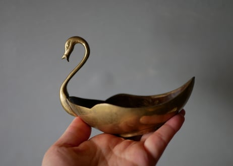 Swan bowl