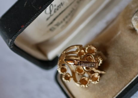 mimosa earrings, CROWN TRIFARI GOLD