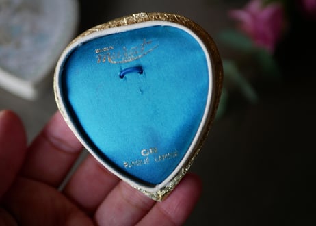 Paper box, Les amoureux