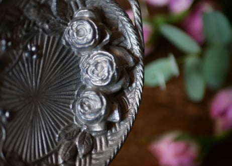mini plate. Roses