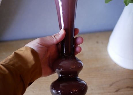 ミッドセンチュリー　オパリンガラス　フラワーベース　フランスヴィンテージ