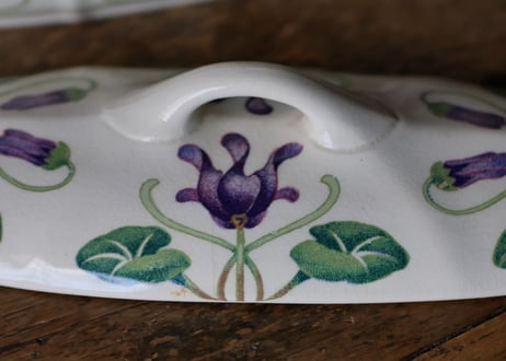 Art  Nouveau box