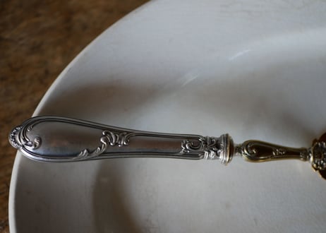 Cake server, Minerve