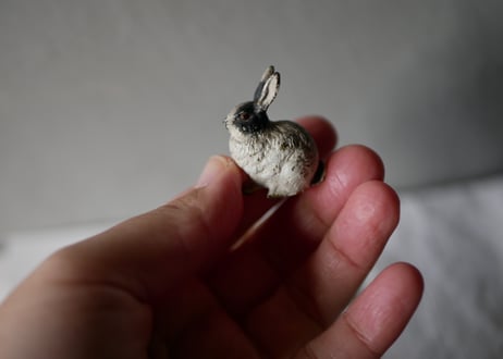 ヴィエナブロンズ　ウサギ　アンティーク　アンティークのある暮らし