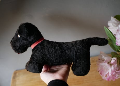ベロを出した黒いワンちゃん　ぬいぐるみ　フランスアンティーク