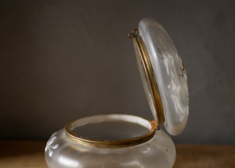 ボンボニエール フランスアンティーク ブロカントのある暮らし