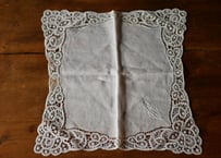 handkerchief   E