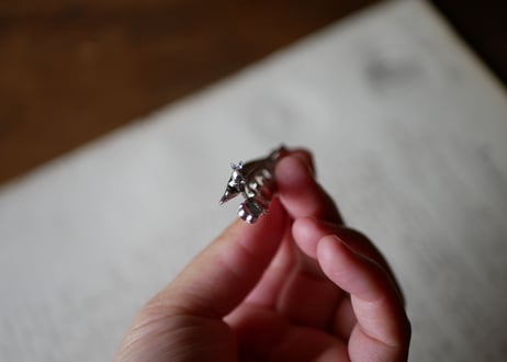 muguet brooch