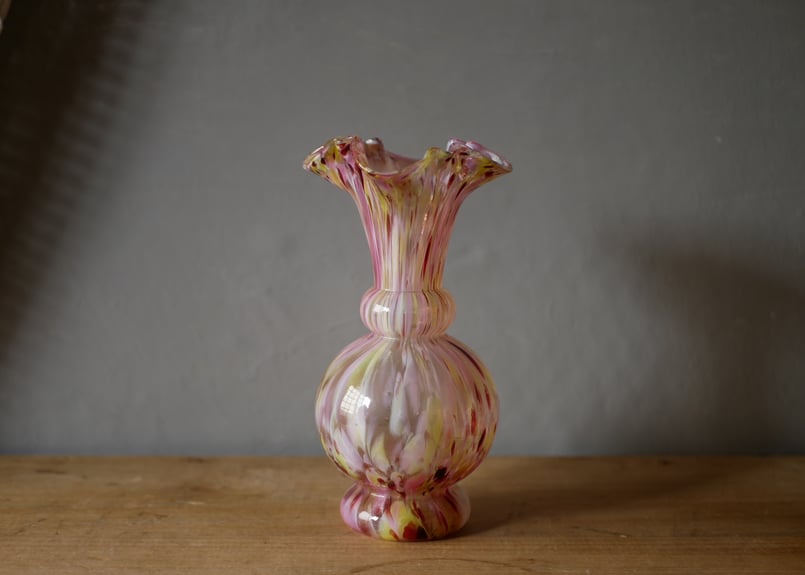 クリシーオパリンガラスフラワーベースフランスアンティークブロカント