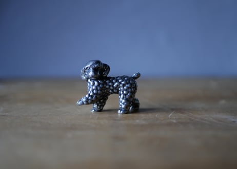 no.3 犬のフィギュリン　ピューター　フランスヴィンテージ　ブロカント