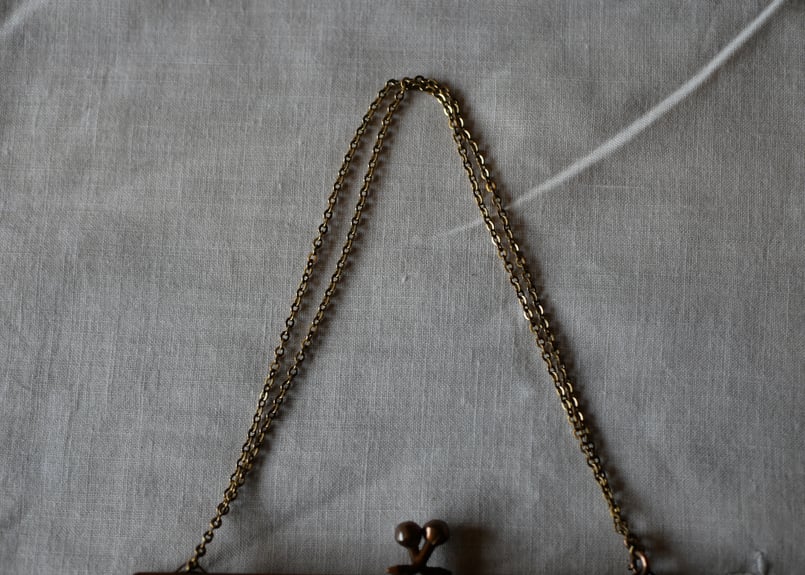 Vintage✨️アンティーク　ビーズバッグ　ターンロック金具　ハンドバッグ L'oro/ロロ ビーズバッグ ターンロック 金具 ハンドバッグ