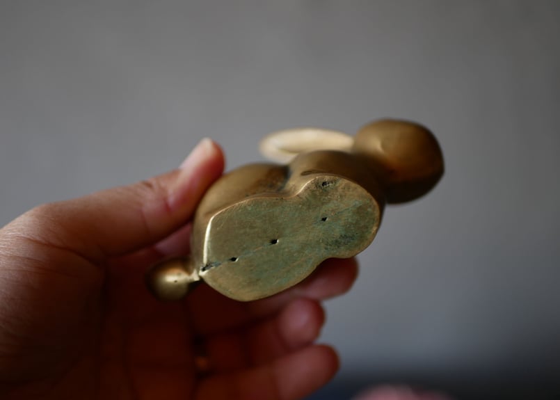 ブロンズ製 ウサギの置物 フランスヴィンテージ | mamantique