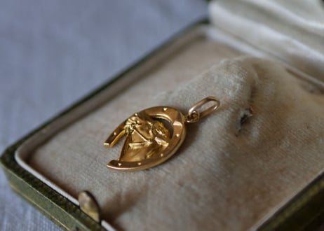 Horseshoe,  K18 Pendant top