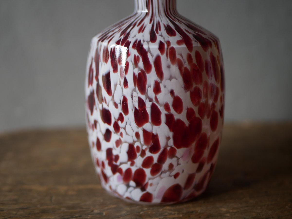 クリシー フラワーベース フランスヴィンテージ ブロカントのある