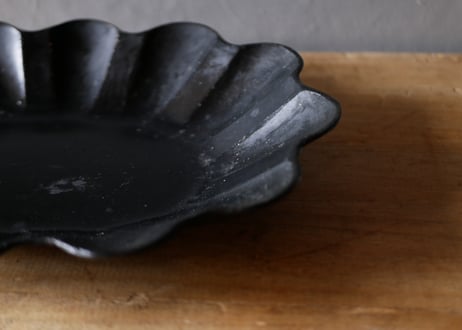 パピエマシェ　花リムの器　漆黒　フランスアンティーク　ブロカントのある暮らし