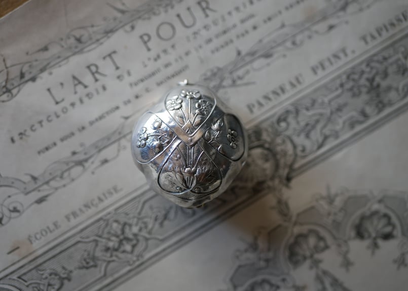 アンティーク　ブロカント　ピルケース 純銀 ピルケース コンパクトケース フランスアンティーク ブロカント