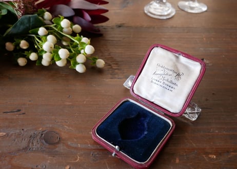 antique jewerly case from England アンティーク ジュエリーケース