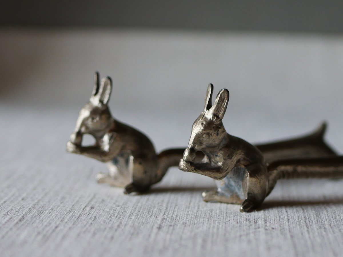 ＊オーダー＊アンティーク風ボタン箱セット リスさん オーダー＊アンティーク風ボタン箱セット リスさん