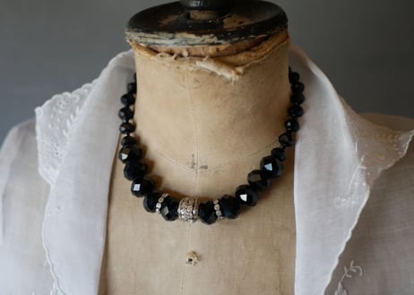 フレンチジェット　黒ガラスのネックレス　⑧french jet glass necklace