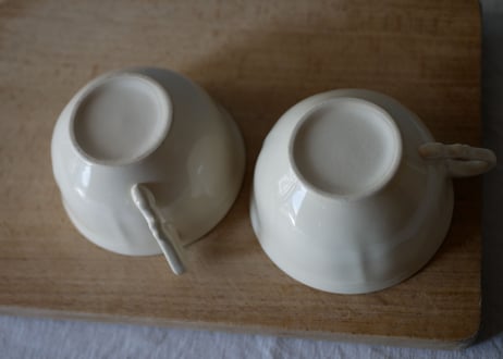 カップ　２つ　フランスアンティーク　ブロカント