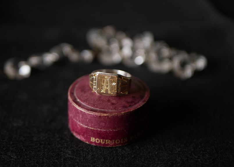 希少　ヴィンテージ　シグネット　リング　アンティーク　アメリカ　アーミー　925 希少 ヴィンテージ シグネット リング アンティーク アメリカ アーミー