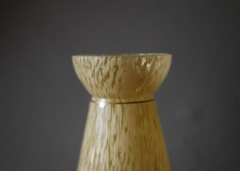 クリシー フラワーベース 花器 フランスヴィンテージ ブロカントのある