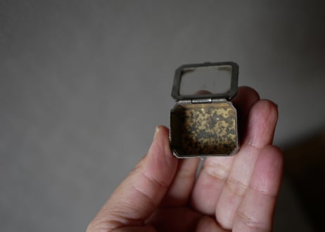 ガラスのジュエリーケース　小さい方　フランスアンティーク　アンティークのある暮らし