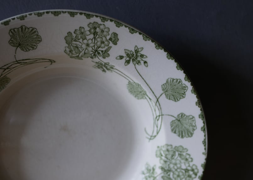 サルグミンヌ ゼラニウムシリーズ 深皿 フランスアンティーク