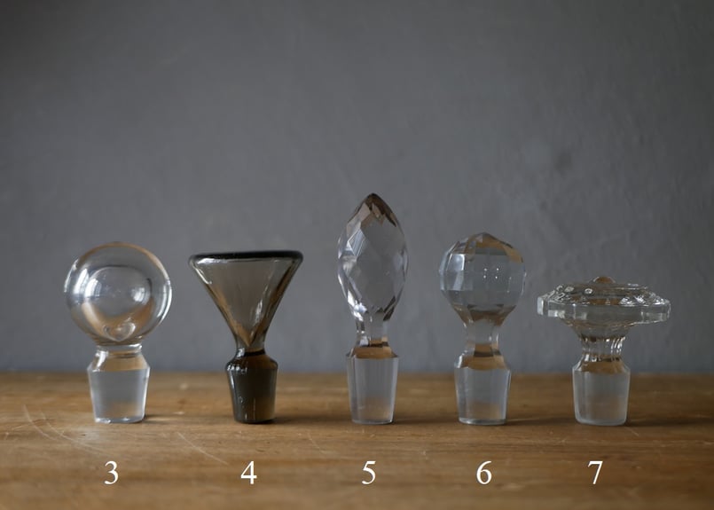 no.2 (3~7) BOUCHON ガラスの蓋 ブロカント アンティークのある