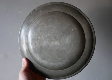 C pewter plate
