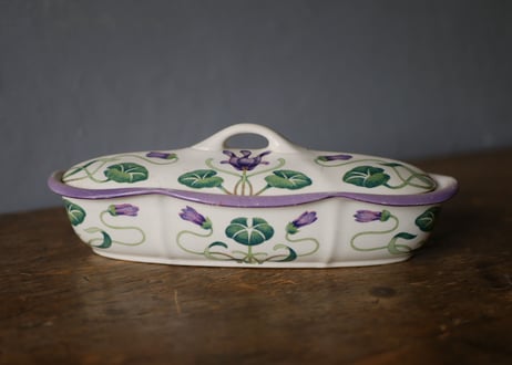 Art  Nouveau box